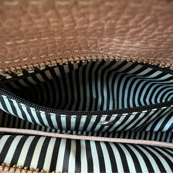 Kate Spade crossbody purse - Picture 5 of 10